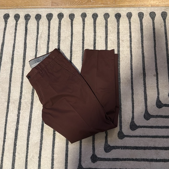 Men's Cotton-Stretch Pants - Picture 7 of 8